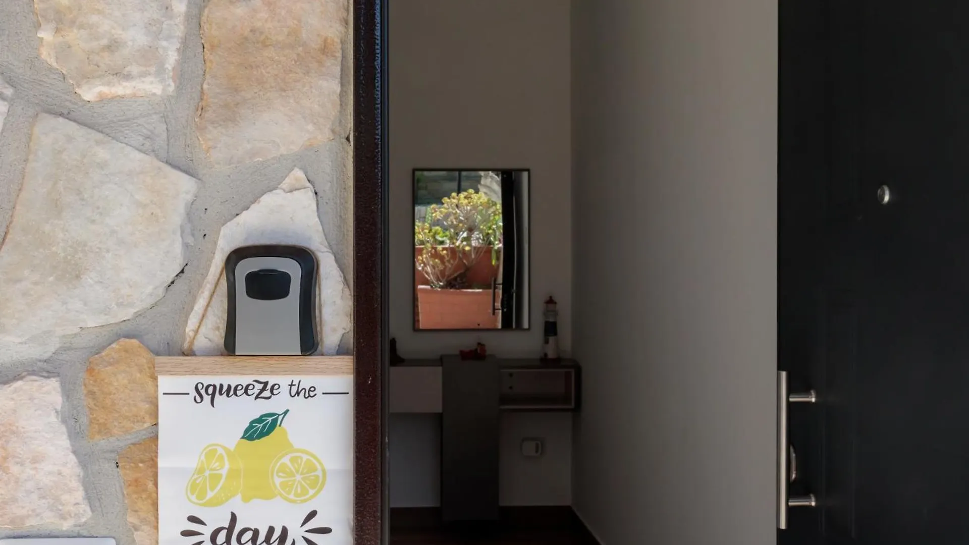 Apartment Villa Nikita Casa Dei Limoni Naples Italy